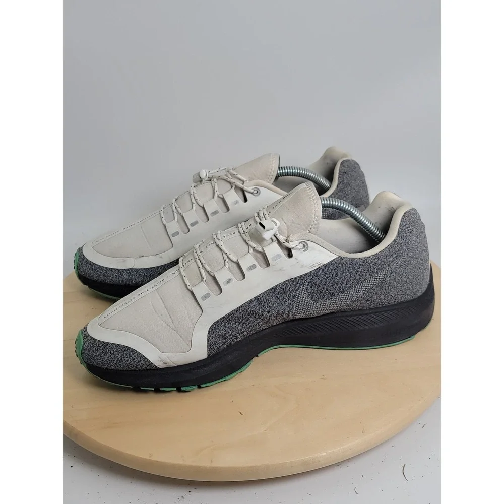 Nike Zoom WinFlo 5 Run Shield  White Gray Women Size 11 AO1573-100